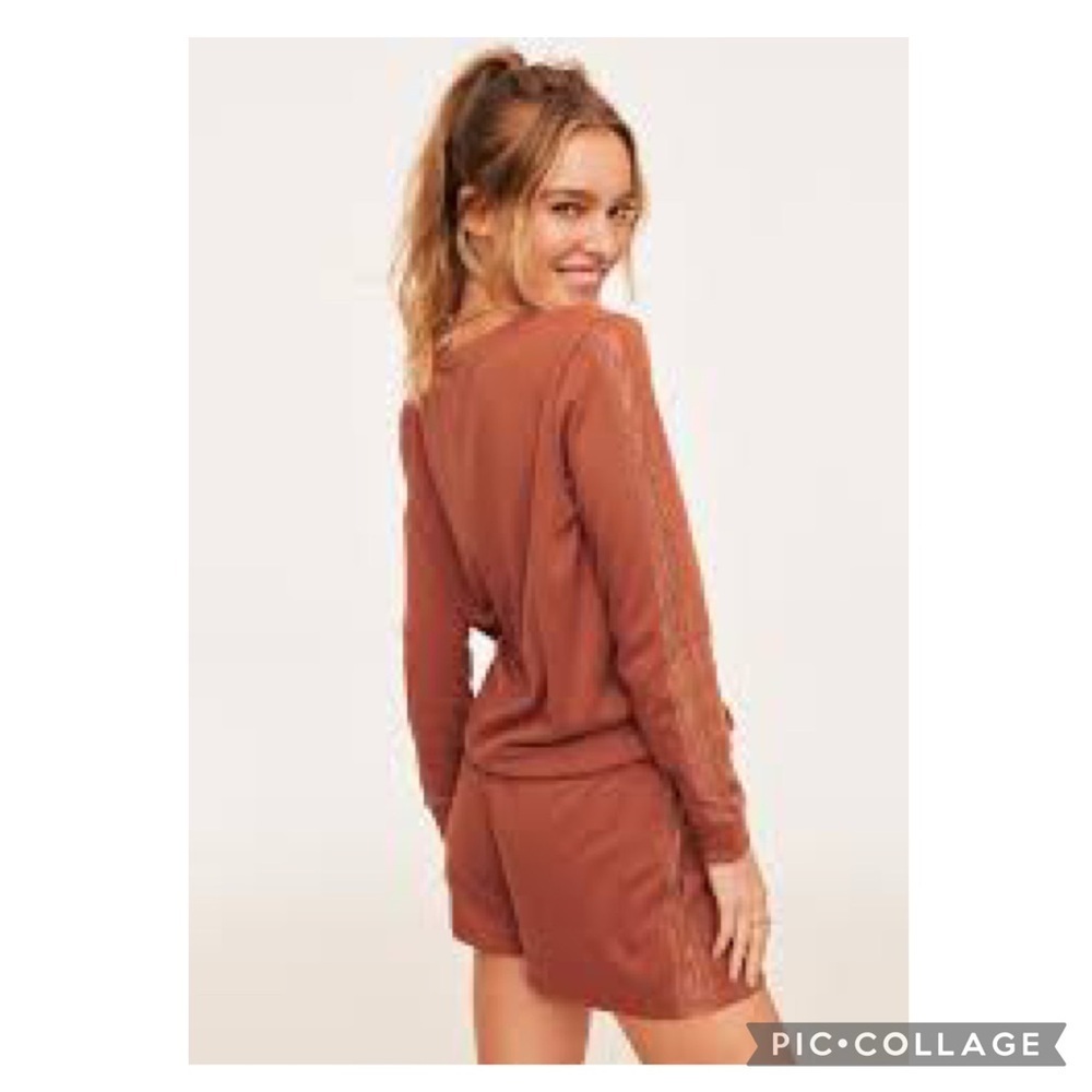 Adore Me Rust Long Sleeve Lace Trim Top and Shorts Set Size XL